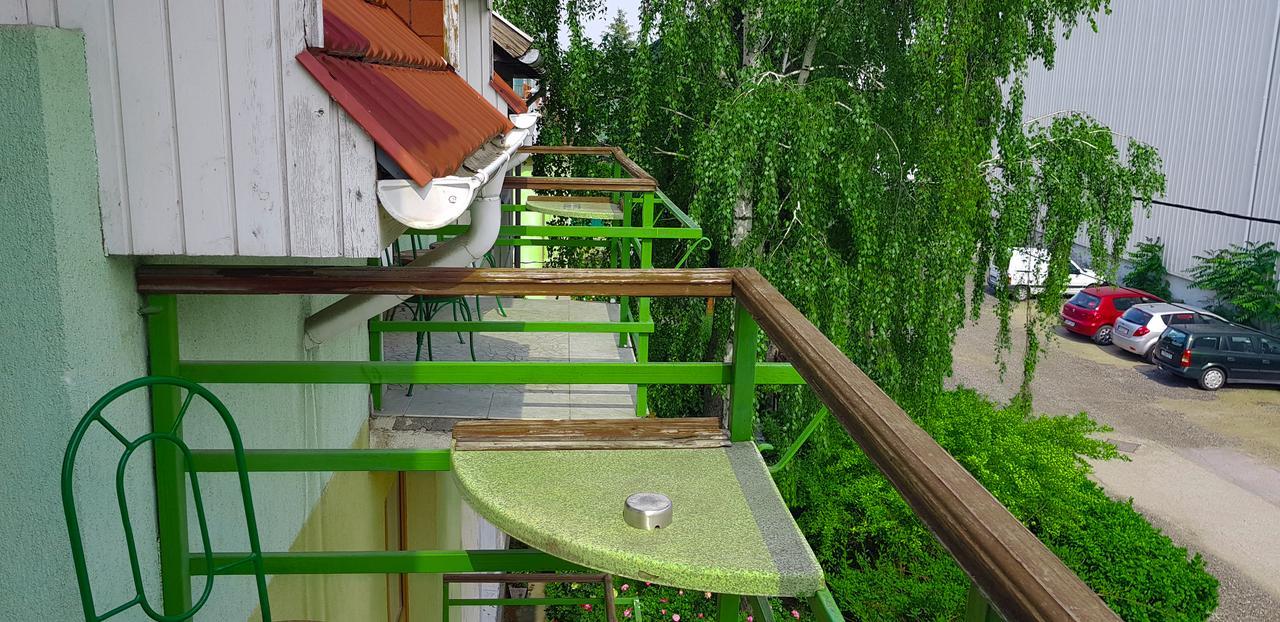 Hotel Paar Szieszta Győr Exterior foto